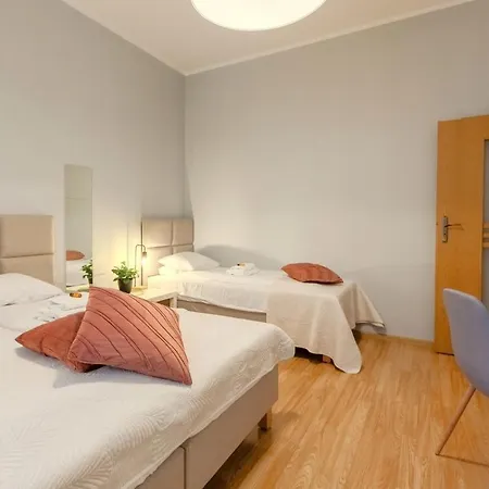 Castle View Krasinskiego Avenue Cracovia