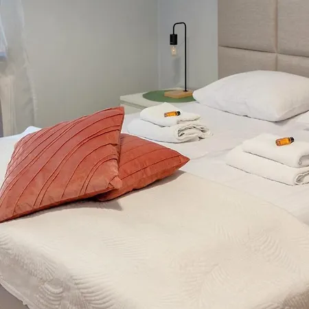 Castle View Krasinskiego Avenue * Kraków